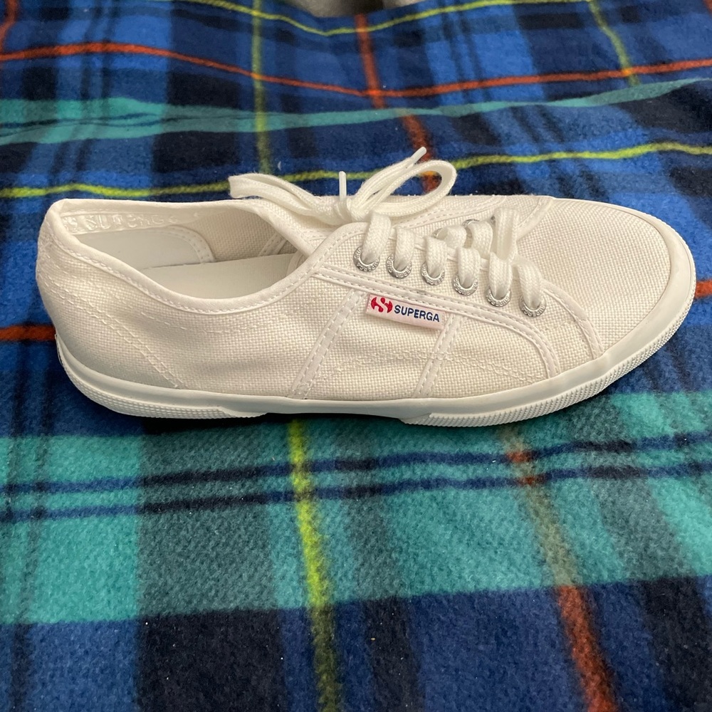 Brand new Superga Womens Cotu White Lace Up Sneaker Shoes Size W 8 M 6.5